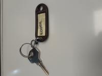 CS1668/2025 BROWN KEYCHAIN WITH KEY